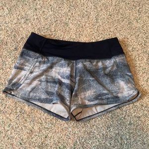 Lululemon Speed up shorts 4”